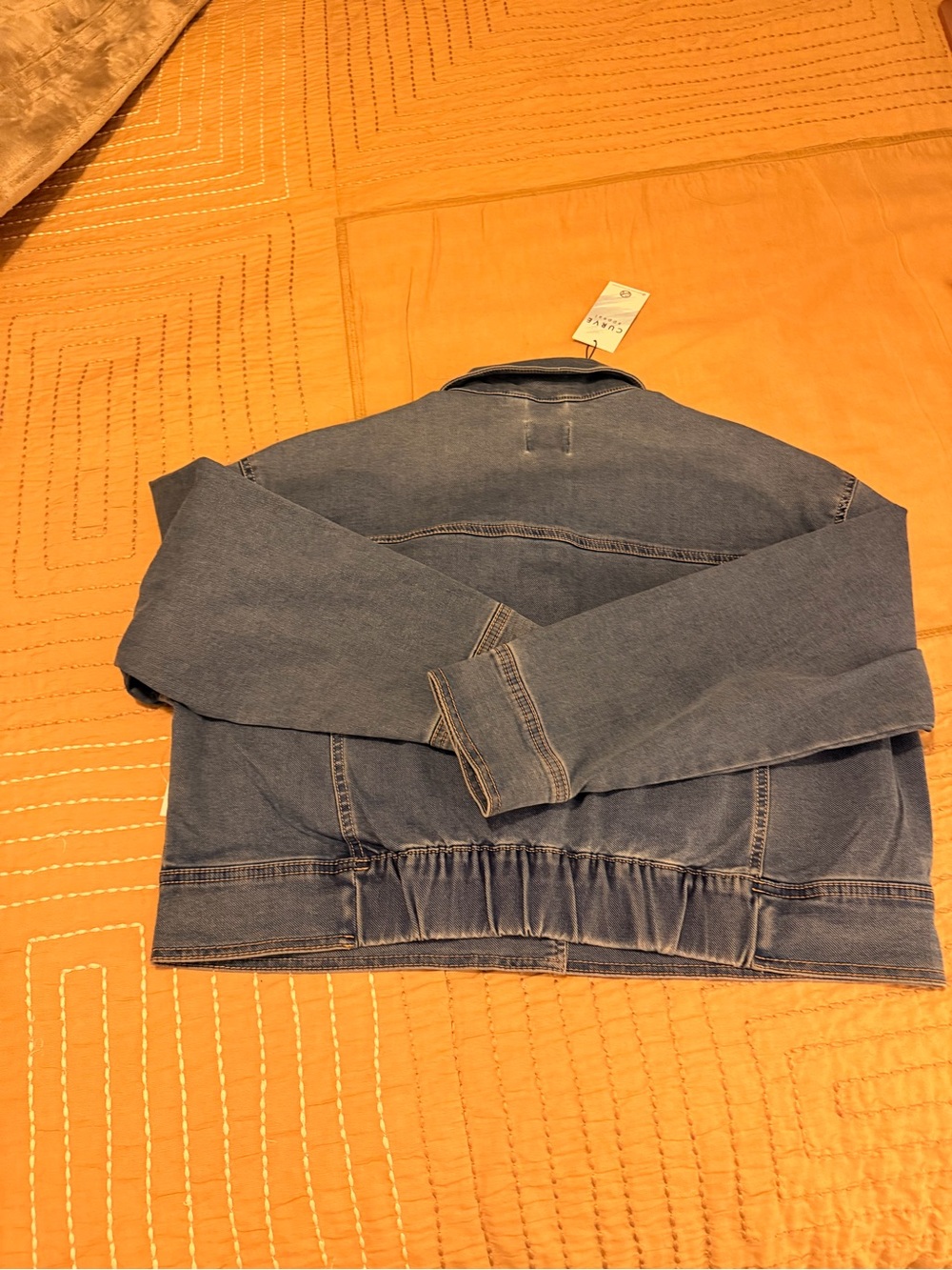 C/MEO Collective Boxy Cropped Denim Jacket in Mid Blue - Picture 11 of 16